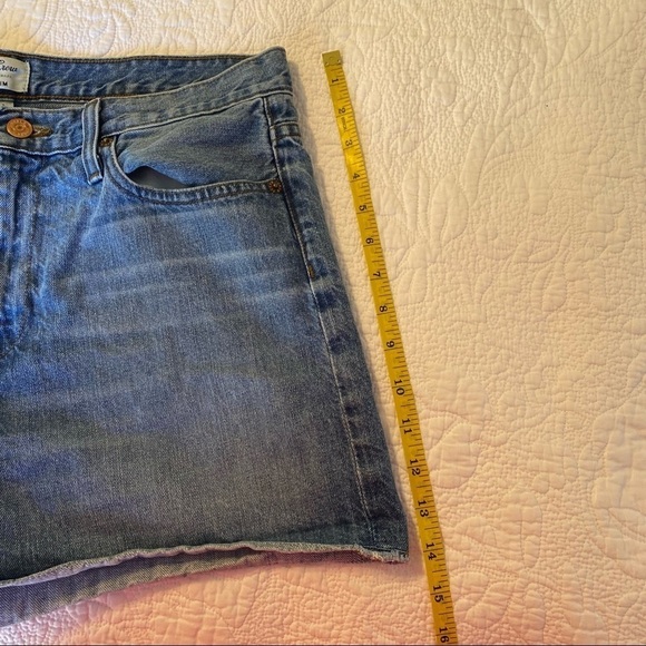 J. Crew High Rise Broken-In Boyfriend Denim Shorts - 29 - Picture 13 of 15